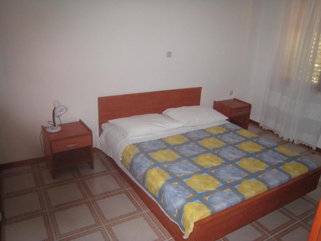 Apartments Selez Mandre Room photo